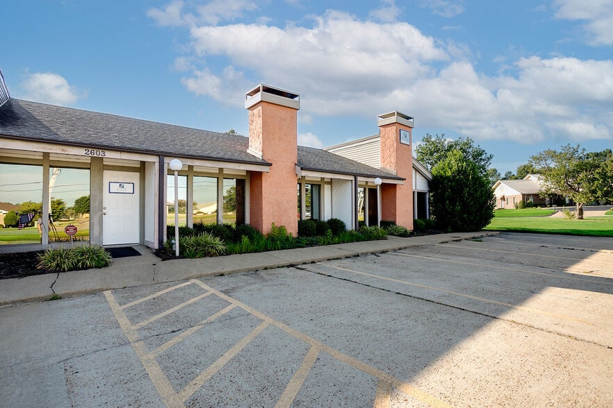 More Photos Of 2603 Browns Ln, Jonesboro Medical For Sale