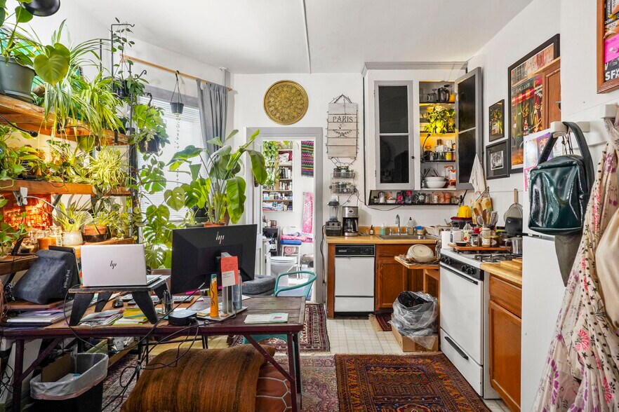 More Photos Of 937-939 Ogden St, Denver Apartments For Sale