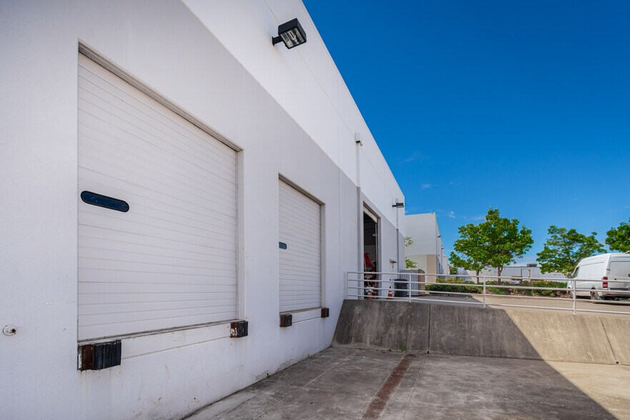 More Photos Of 2210 Cordelia Rd, Fairfield Warehouse For Sale
