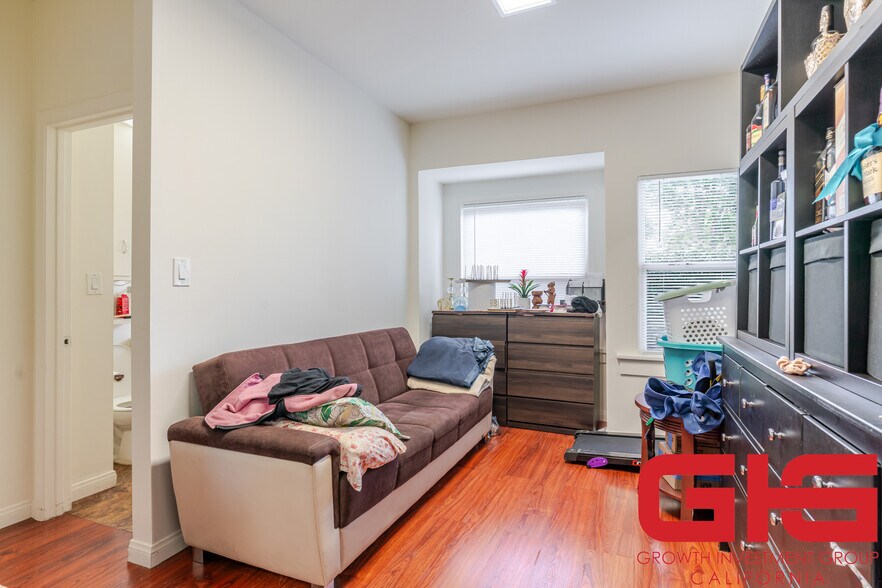 More Photos Of , Sierra Madre Unknown For Sale