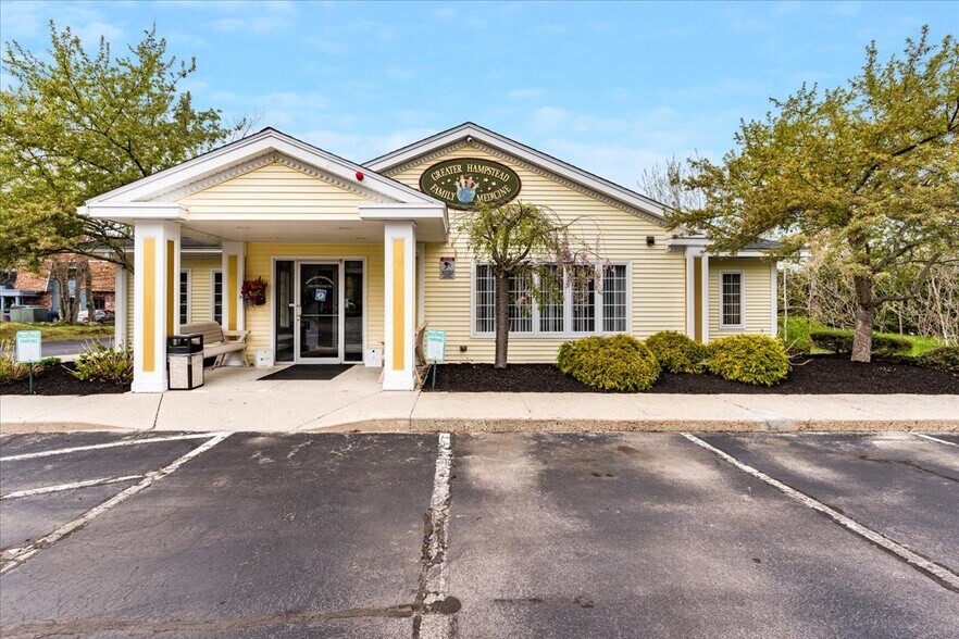 More Photos Of 207 Stage Rd, Hampstead Medical For Lease