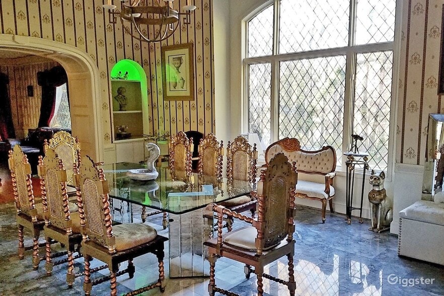 More Photos Of 3000 Cathedral Pl, Decatur Movie Radio TVStudio For Sale