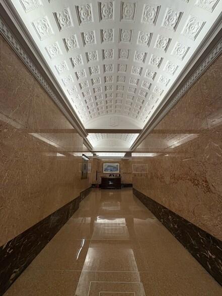 More Photos Of 370 Lexington Ave, New York Office For Lease