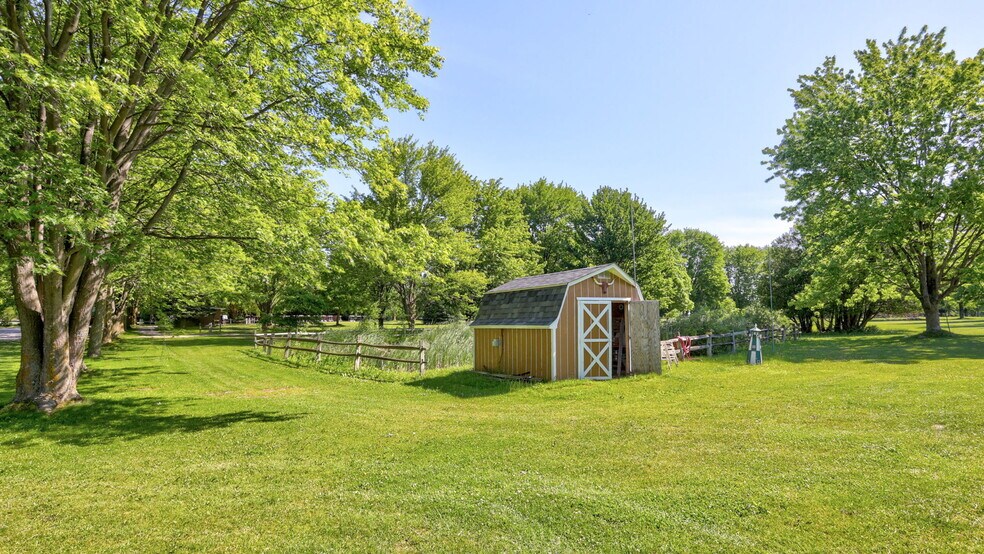 More Photos Of 5848 Griggs Rd, Caseville Specialty For Sale