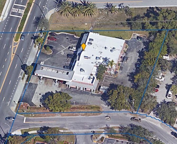 Primary Photo Of 3650-3690 Davie Rd, Davie Restaurant For Lease