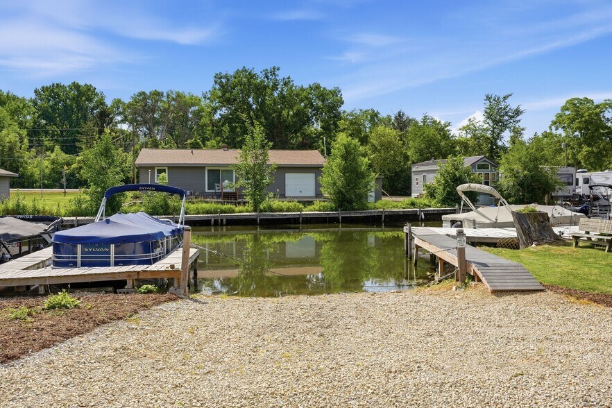 More Photos Of 2466 County Road AB, McFarland Land For Sale