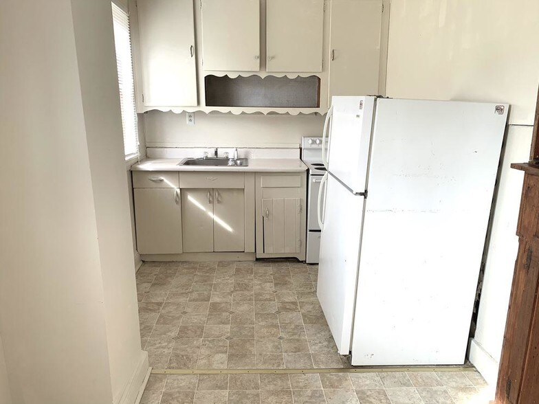 More Photos Of 579 Botetourt Rd, Fincastle Apartments For Sale