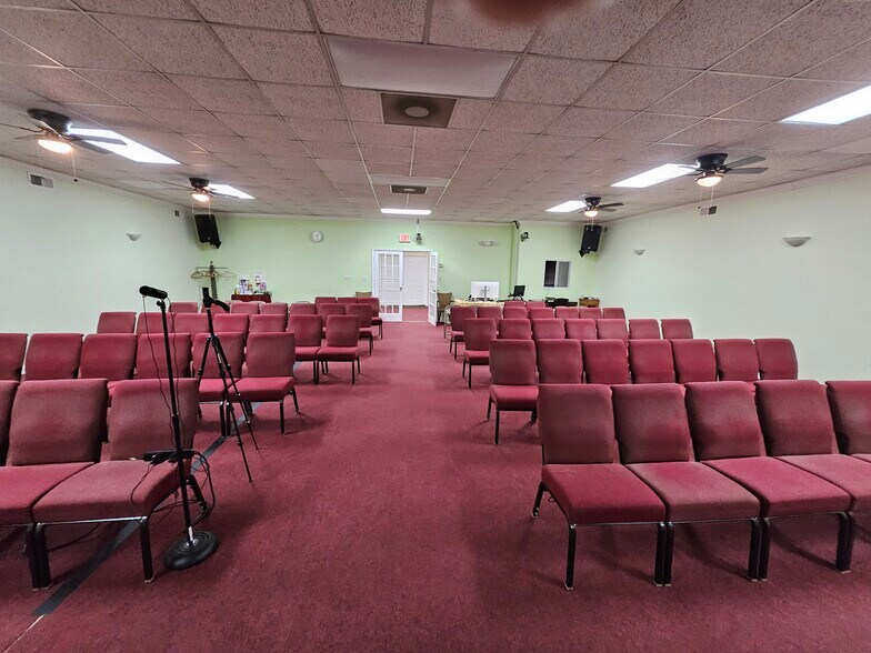 More Photos Of 850 S Indian Creek Dr, Stone Mountain Religious Facility For Sale