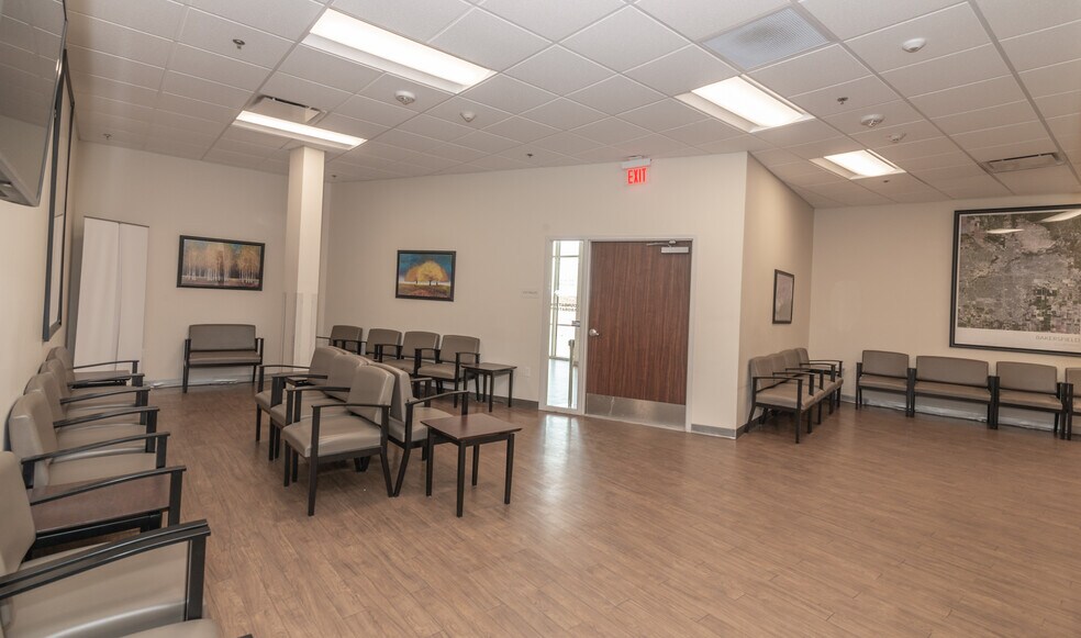 More Photos Of 4500 Morning Dr, Bakersfield Medical For Lease