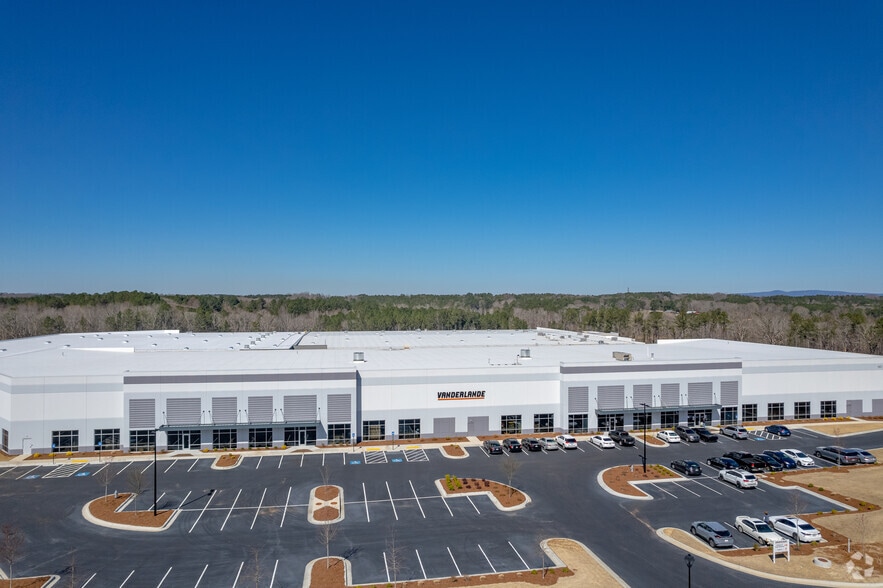 More Photos Of 1601 Cherokee Pky, Acworth Distribution For Lease