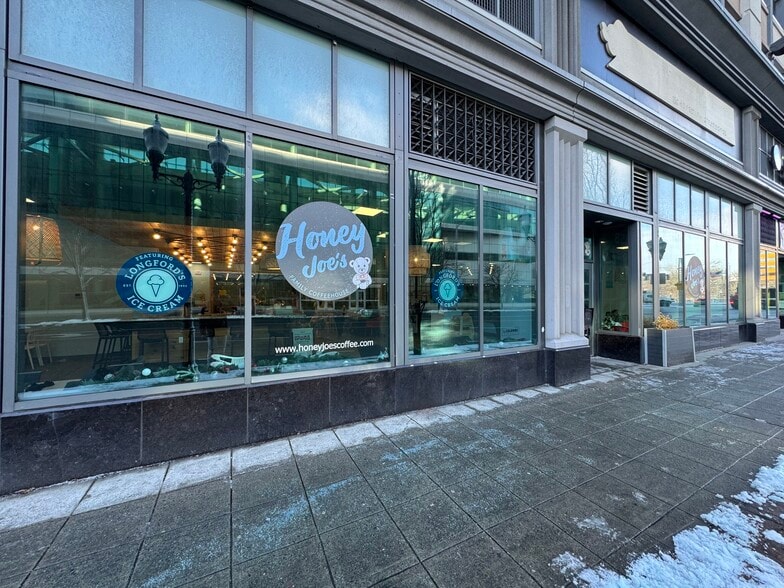 More Photos Of 5 Broad St, Stamford Fast Food For Lease