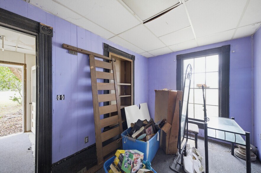 More Photos Of 120 N Main St, Bushnell Office Residential For Sale