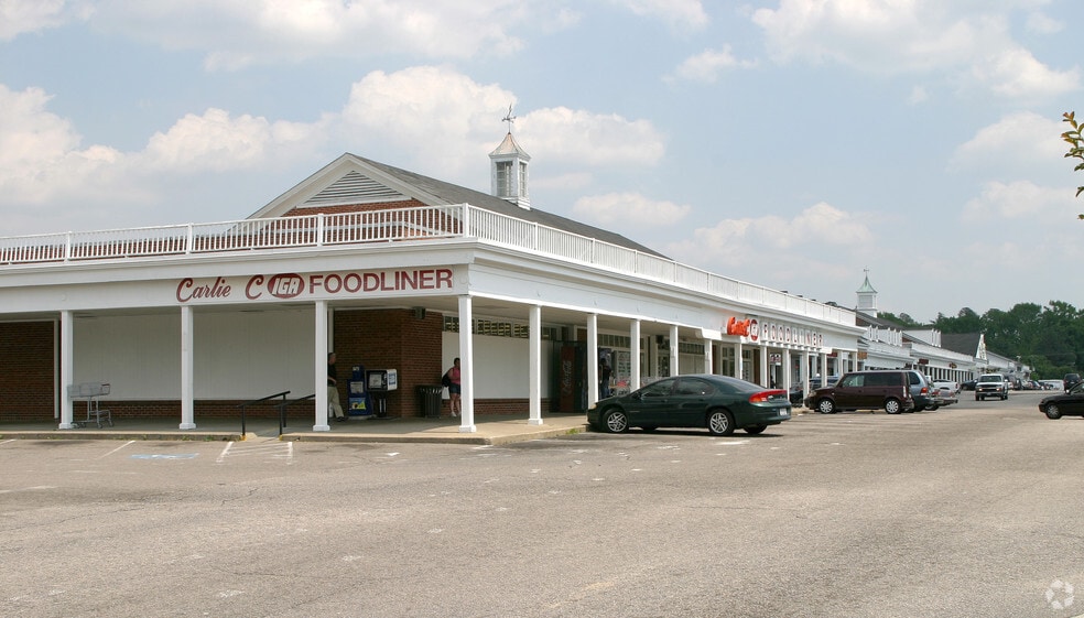 More Photos Of 2620-2738 Bragg Blvd, Fayetteville Unknown For Lease