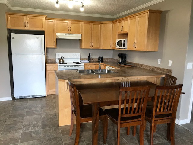 More Photos Of 98 4 Av, Fox Creek Apartments For Sale