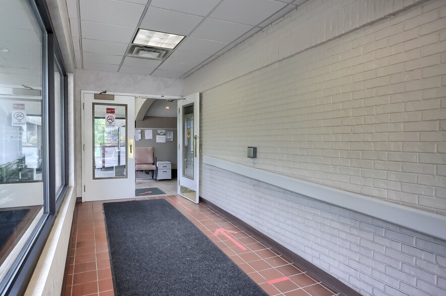 More Photos Of , New Castle Office For Sale