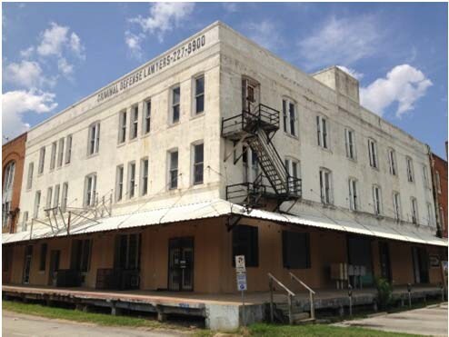 More Photos Of 707-717 Walnut St, Houston Warehouse For Sale