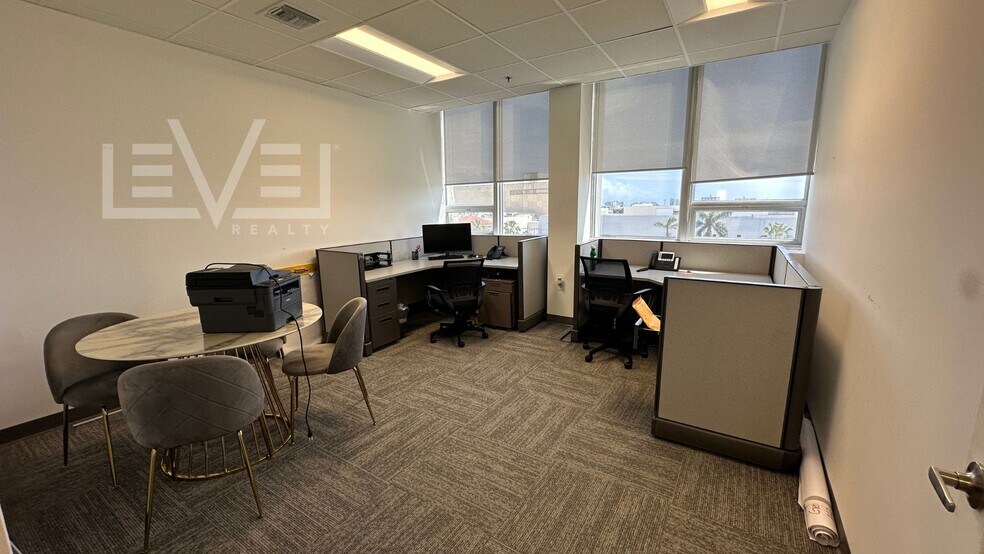 More Photos Of 2455 E Sunrise Blvd, Fort Lauderdale Loft Creative Space For Sale