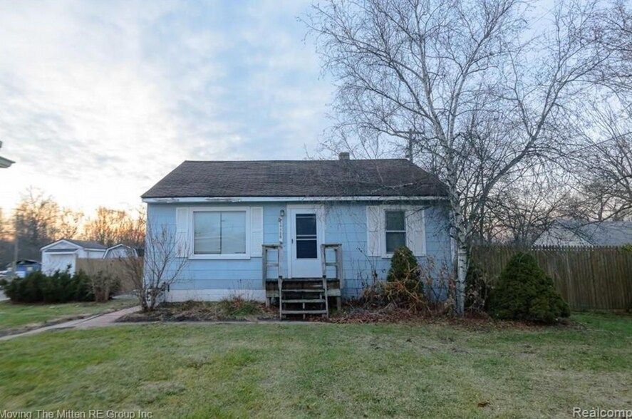More Photos Of 19750 Sumpter Rd, Belleville Freestanding For Sale