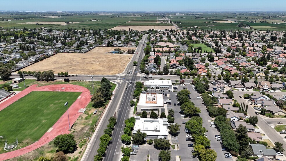 More Photos Of 3900 Geer Rd, Turlock Medical For Sale