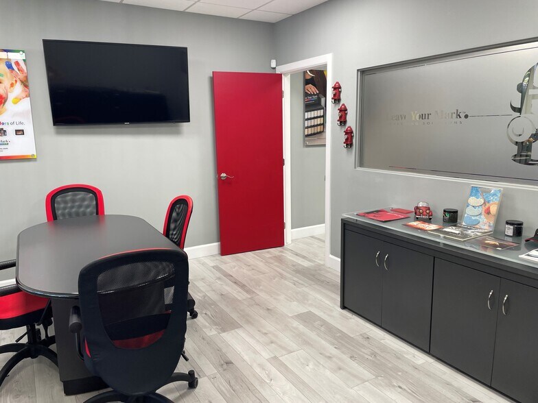 More Photos Of 2300 NW Corporate Blvd, Boca Raton Office For Sale