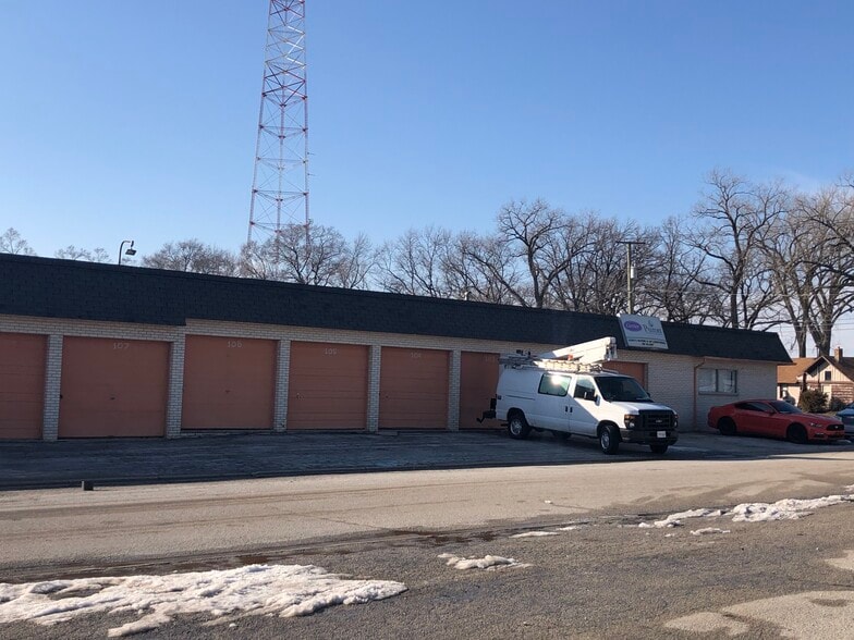 More Photos Of 501 Ridge Rd, Homewood Self Storage For Sale