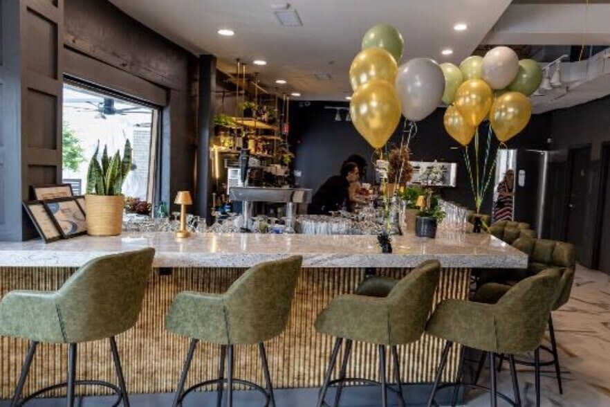 More Photos Of 302 NE Auburn Ave, Atlanta Restaurant For Sale