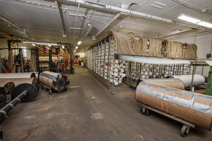 More Photos Of 201 W Lincoln Hwy, Penndel Manufacturing For Sale