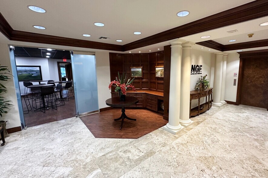 More Photos Of 501 N Highway A1A, Jupiter Loft Creative Space For Lease