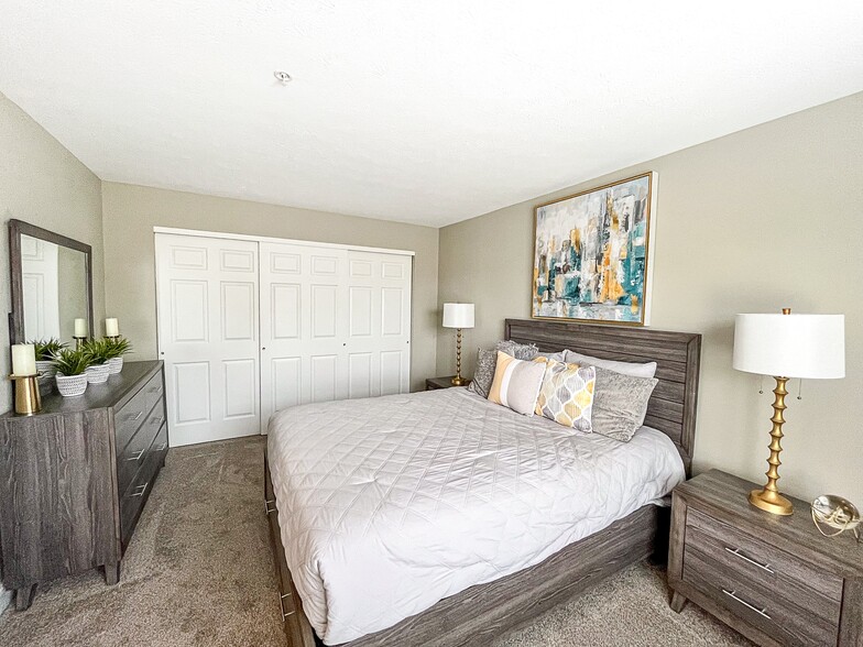 More Photos Of 290 Exchange Blvd, Rochester Apartments For Lease