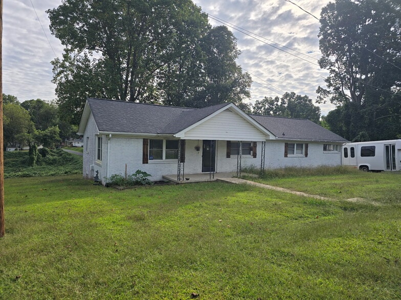 More Photos Of 517 Pleasant Ave, Kannapolis Religious Facility For Sale