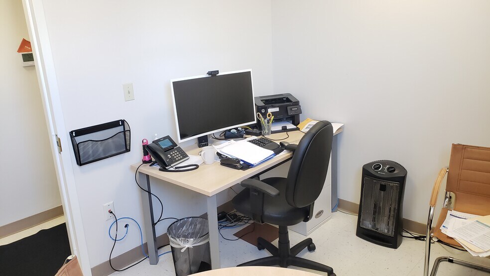 More Photos Of 3580 Harlem Rd, Cheektowaga Medical For Lease