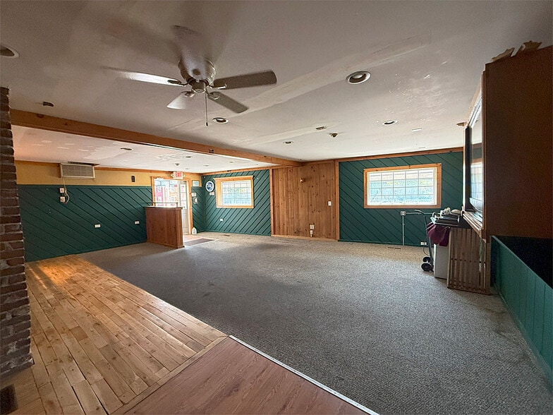 More Photos Of 86 Strongs Ave, Rutland Freestanding For Sale