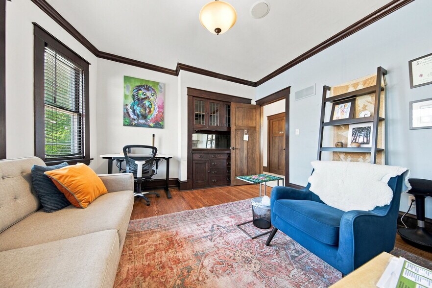 More Photos Of 1208 Grand Ave, Saint Paul Storefront Retail Office For Sale