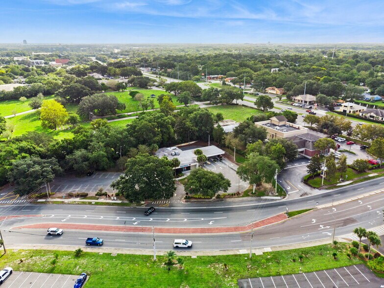 More Photos Of 555 S Hunt Club Blvd, Apopka Bank For Sale