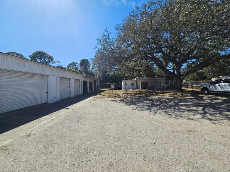 More Photos Of 2233 US Highway 98 N, Okeechobee Flex For Sale