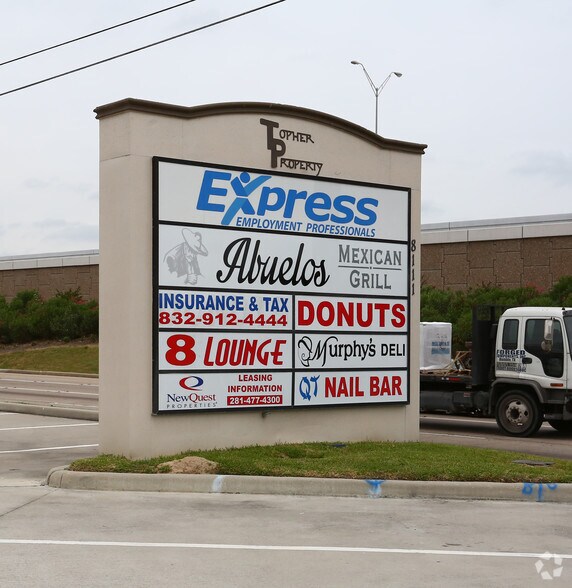 More Photos Of 8111 N Sam Houston Pkwy W, Houston Storefront For Lease