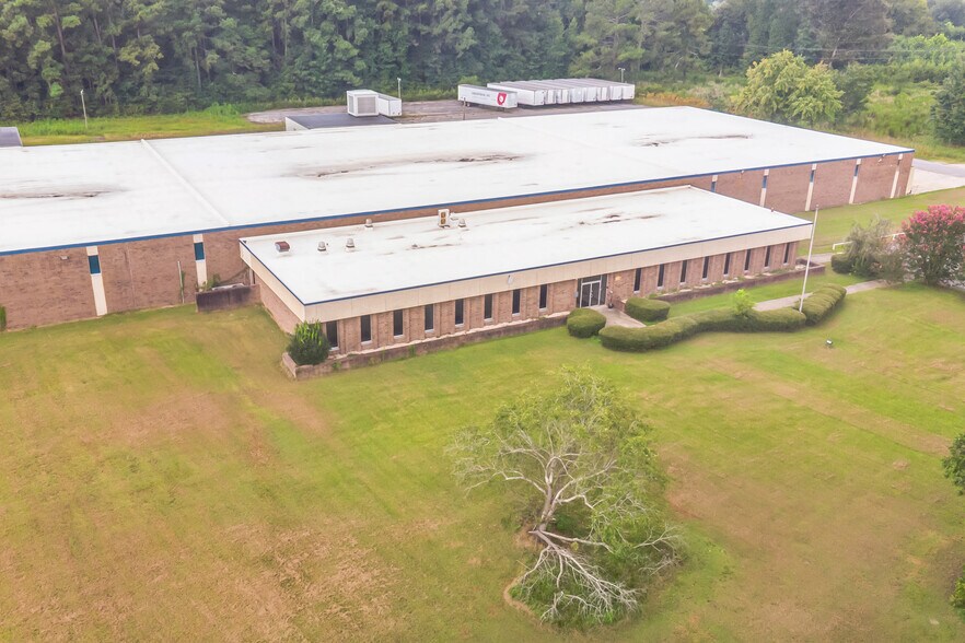 More Photos Of 8902 US Highway 64, Robersonville Manufacturing For Sale