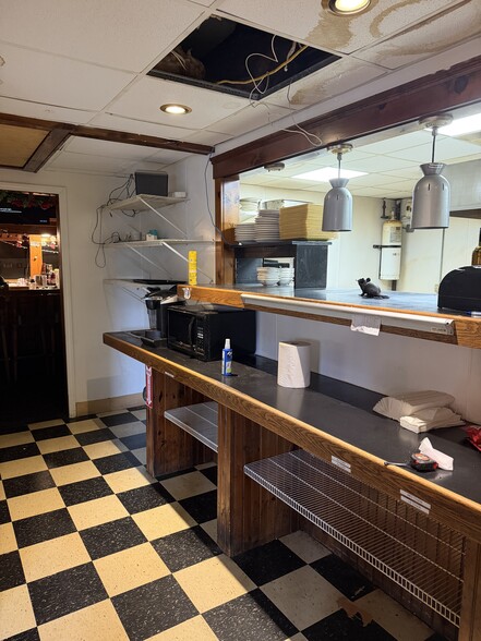 More Photos Of 4 Ayer Rd, Shirley Restaurant For Sale