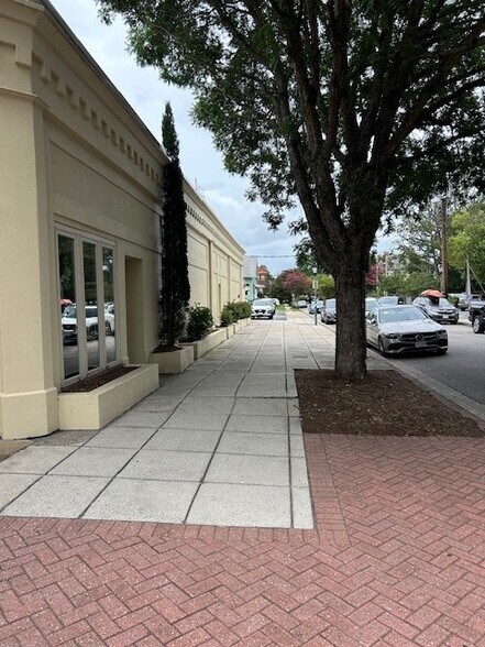 More Photos Of 1511-1517 Colley Ave, Norfolk Freestanding For Lease