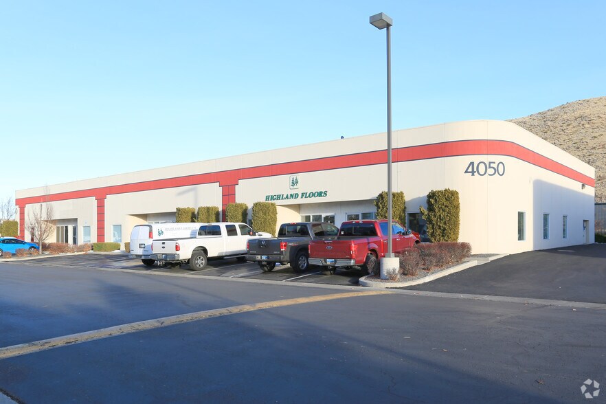More Photos Of 4050 S McCarran Blvd, Reno Warehouse For Lease