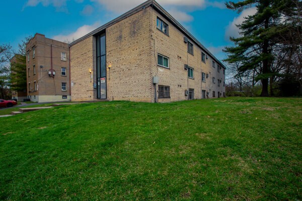 More Photos Of 694 Gholson Ave, Cincinnati Multifamily For Sale