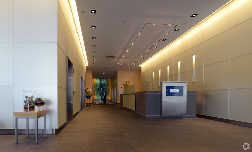 More Photos Of 10 Memorial Blvd, Providence Office For Lease