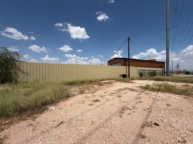 More Photos Of 3705 Kermit Hwy, Odessa Industrial For Sale