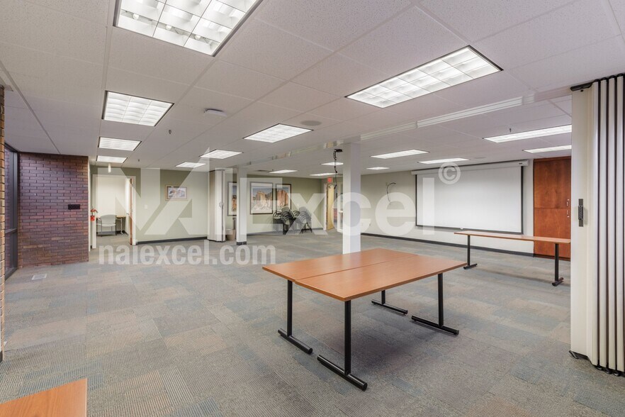 More Photos Of 1 S Main St, St George Bank For Sale