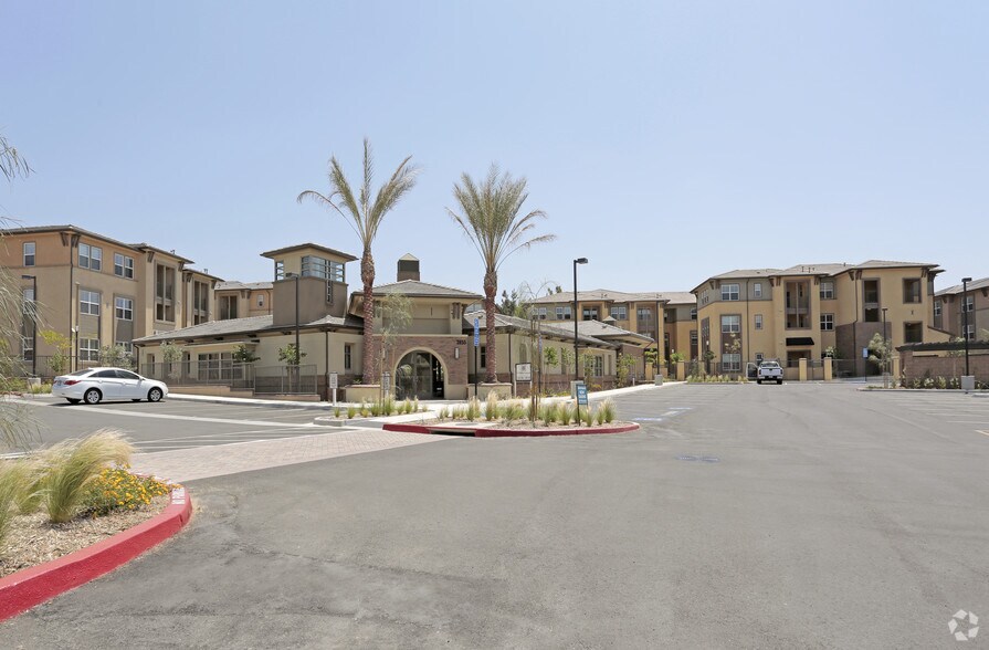 More Photos Of 2855 Foothill Blvd, La Verne Apartments For Lease
