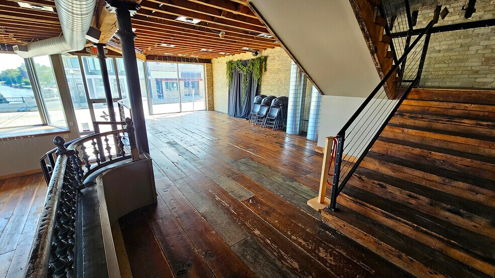 More Photos Of , Fort Atkinson General Retail For Sale