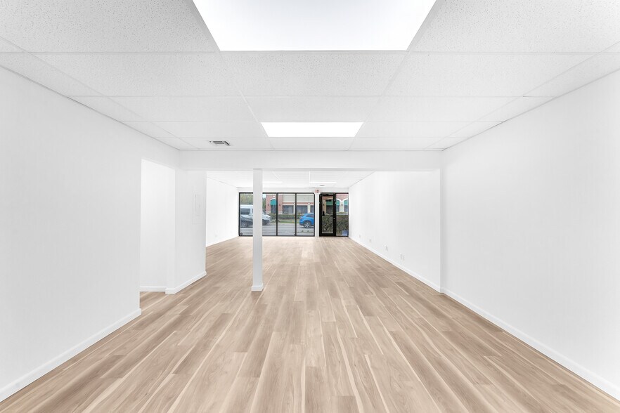 Primary Photo Of 1420-1422 NE 163rd St, North Miami Beach Freestanding For Lease