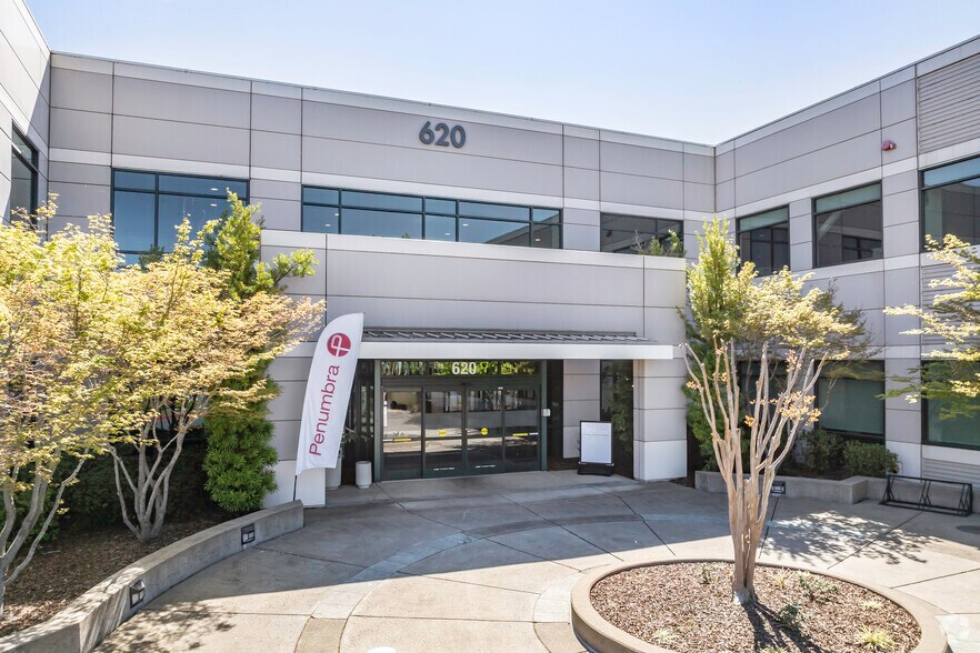 More Photos Of 620 Roseville Pky, Roseville Office For Lease