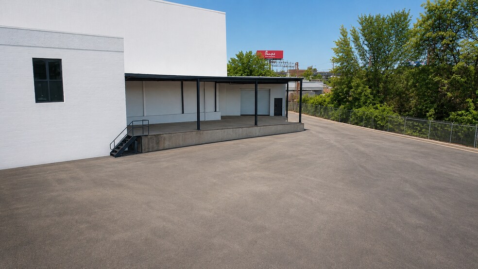 More Photos Of 17 Wood St, West Haven Unknown For Lease