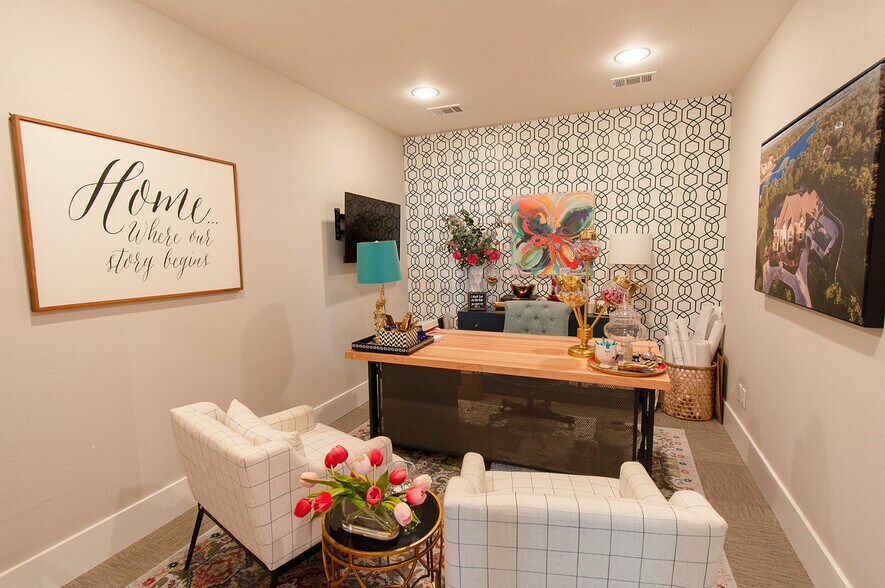 More Photos Of 1645 Greens Prairie Rd W, College Station Office For Sale